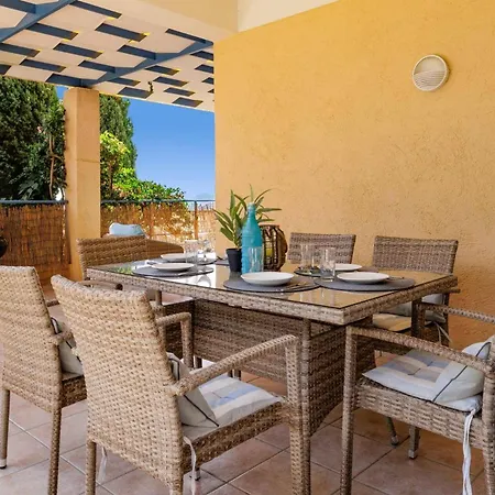 Luisa Corfu By Βίλα